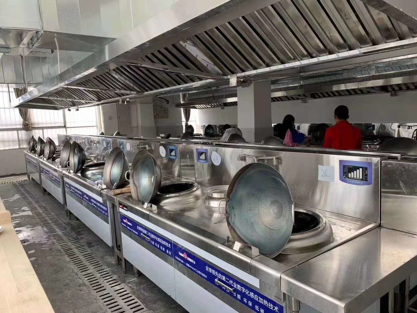 学校手机看片网址设备